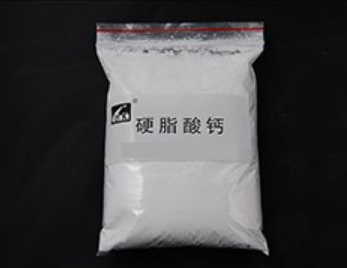 硬脂酸鋅供應?商介紹：使用硬脂酸鋅需要注意哪些事情